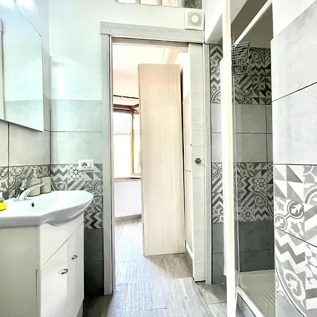 Bonora Suites3 Con Bagno Privato Centro Tortolì