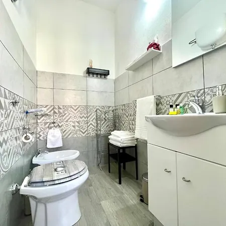 Bonora Suites3 Con Bagno Privato Centro Gasthof *